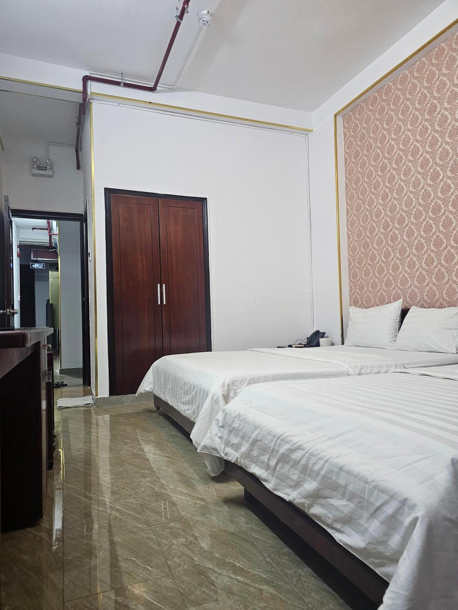 Khach San Trung Mai Cidade de Ho Chi Minh Exterior foto